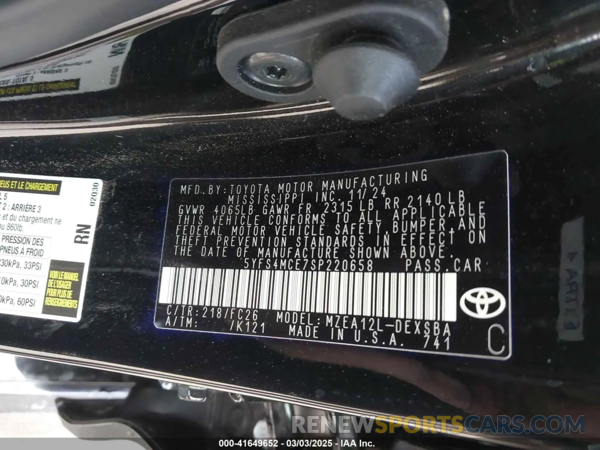 9 Photograph of a damaged car 5YFS4MCE7SP220658 TOYOTA COROLLA 2025