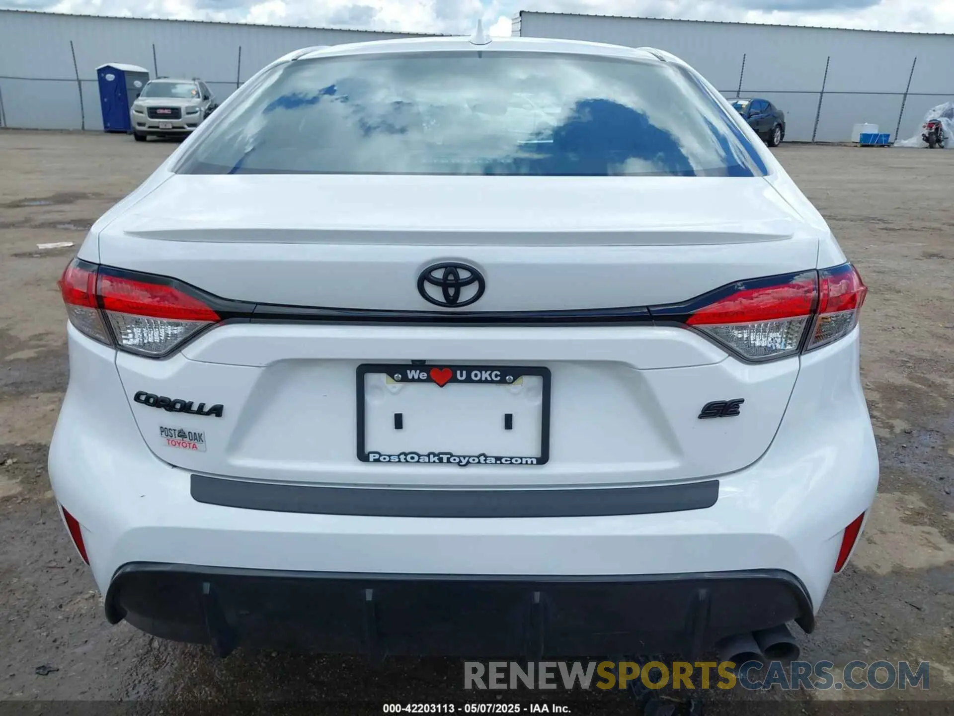 17 Photograph of a damaged car 5YFS4MCE8SP222483 TOYOTA COROLLA 2025