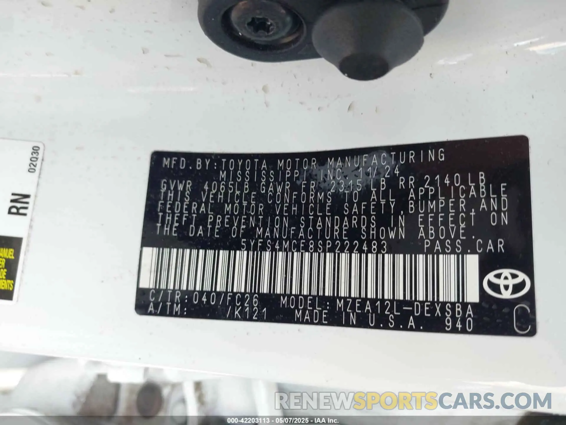 9 Photograph of a damaged car 5YFS4MCE8SP222483 TOYOTA COROLLA 2025