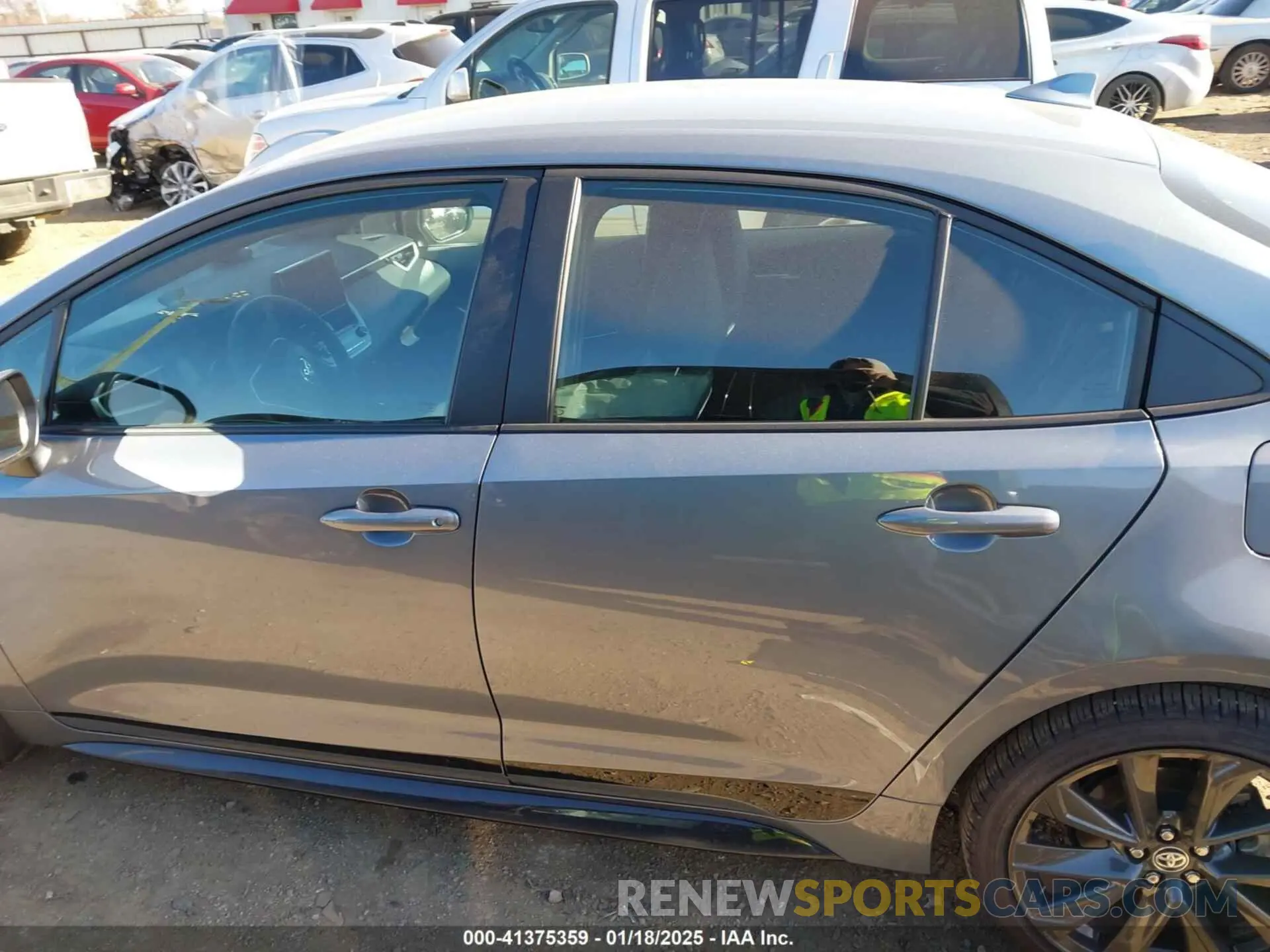 14 Photograph of a damaged car 5YFS4MCE9SP218636 TOYOTA COROLLA 2025