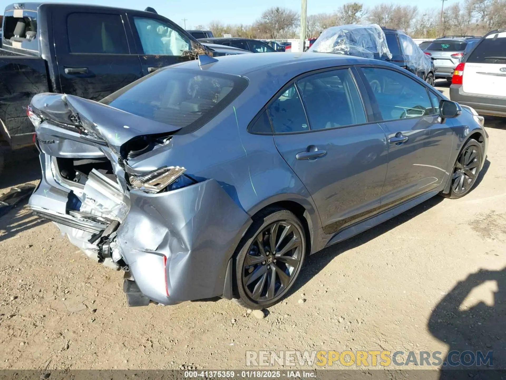 4 Photograph of a damaged car 5YFS4MCE9SP218636 TOYOTA COROLLA 2025