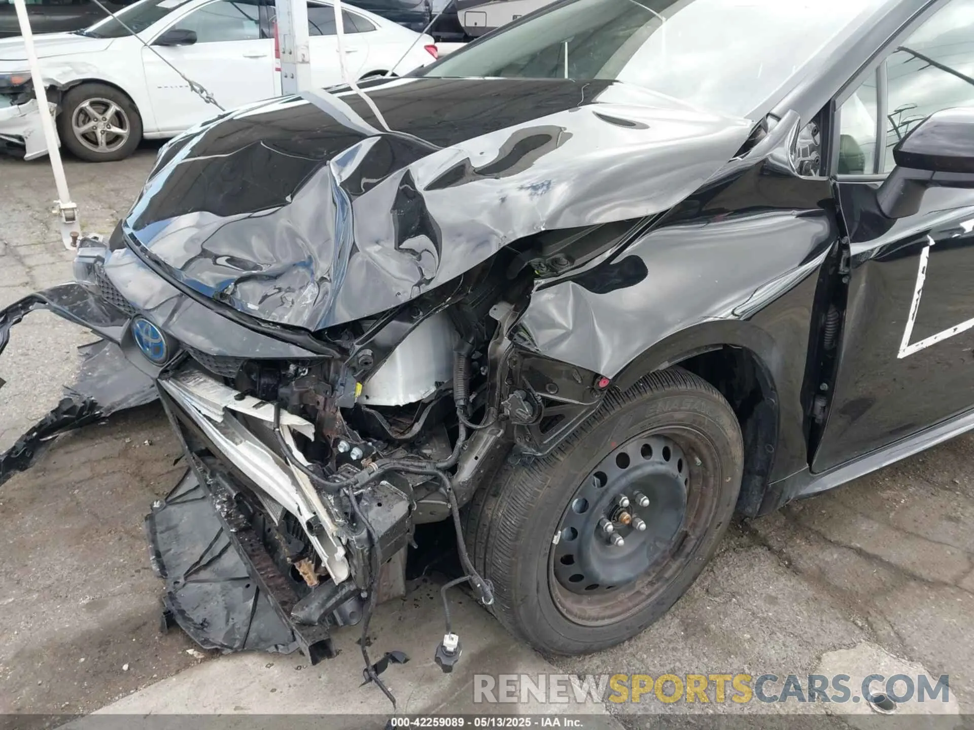 6 Фотография поврежденного автомобиля JTDBCMFE0S3075034 TOYOTA COROLLA 2025