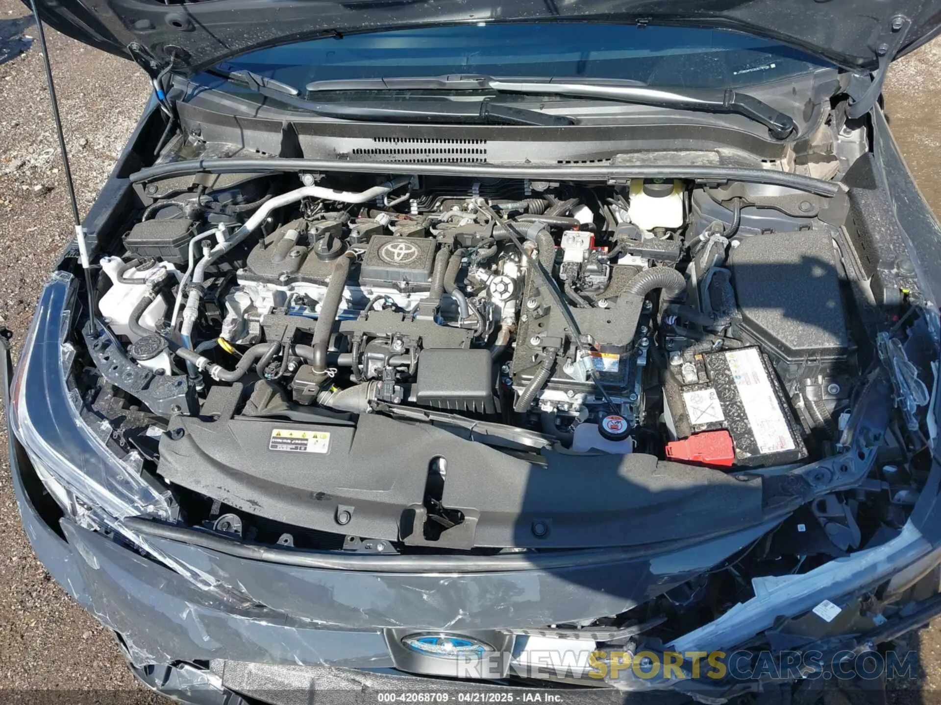 10 Photograph of a damaged car JTDBCMFE0S3078936 TOYOTA COROLLA 2025