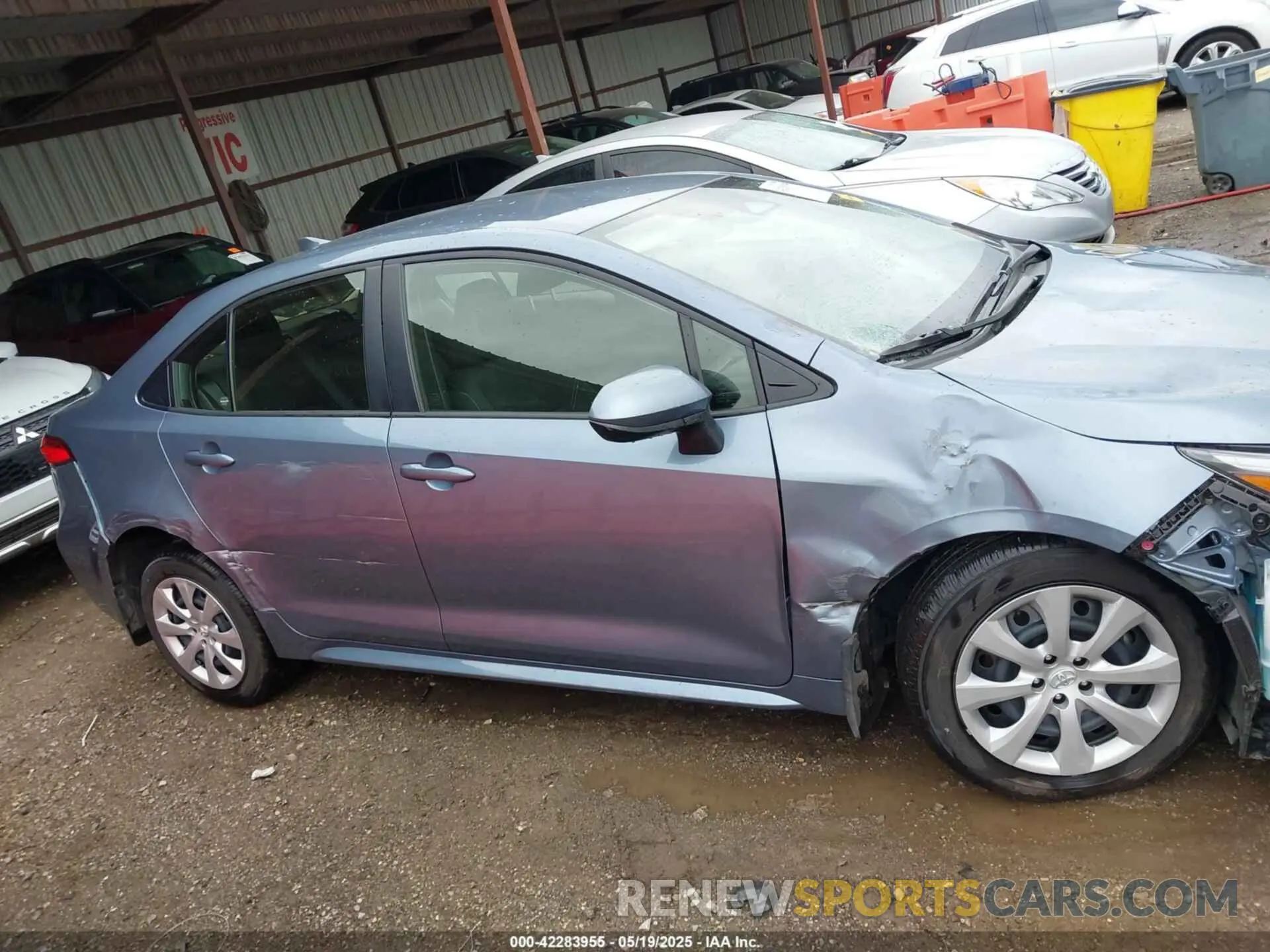 14 Фотография поврежденного автомобиля JTDBCMFE0SJ042143 TOYOTA COROLLA 2025