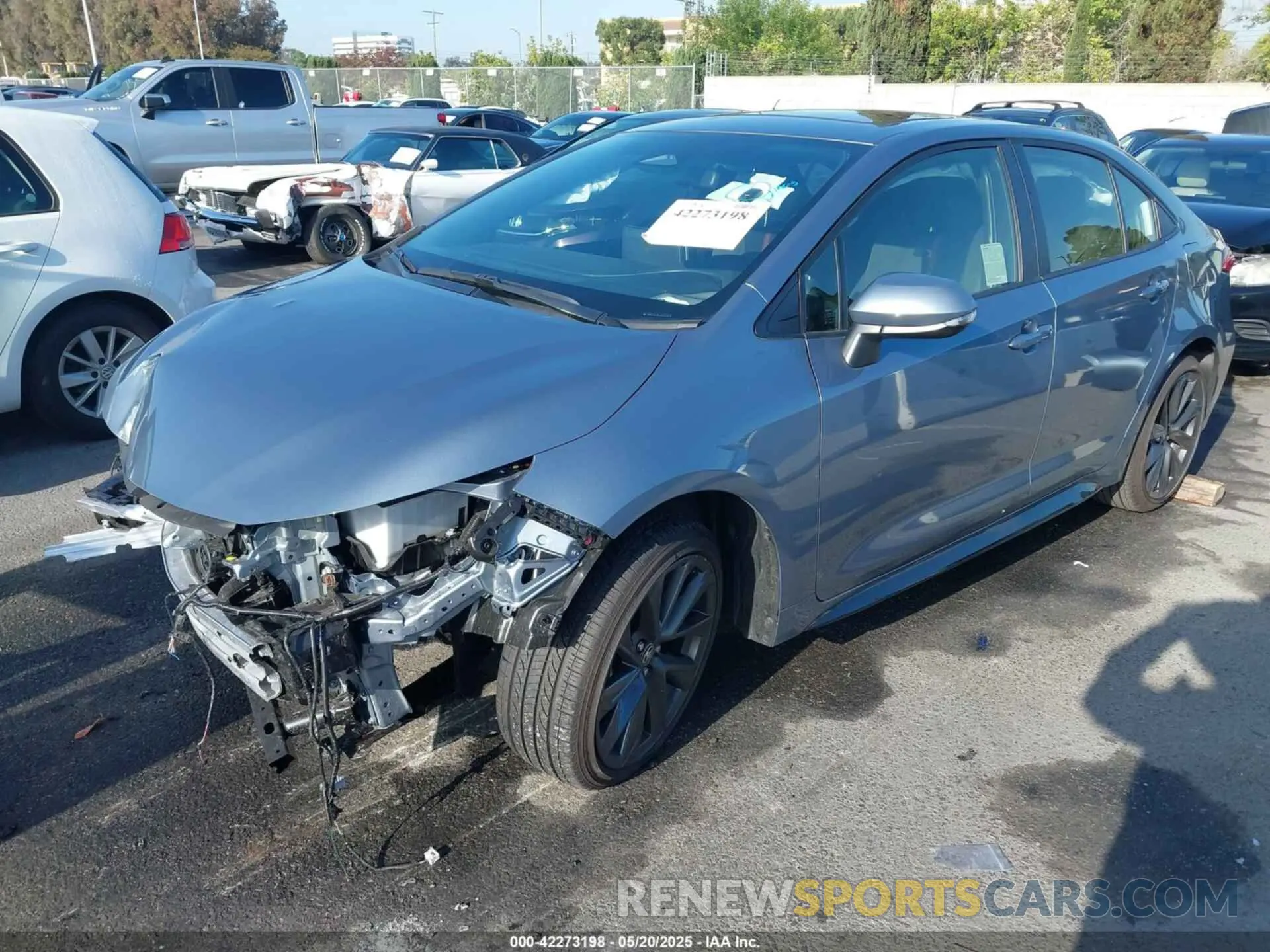 2 Фотография поврежденного автомобиля JTDBCMFE3SJ041665 TOYOTA COROLLA 2025