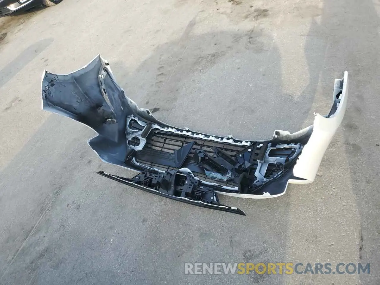 12 Фотография поврежденного автомобиля JTDBCMFE3SJ045103 TOYOTA COROLLA 2025