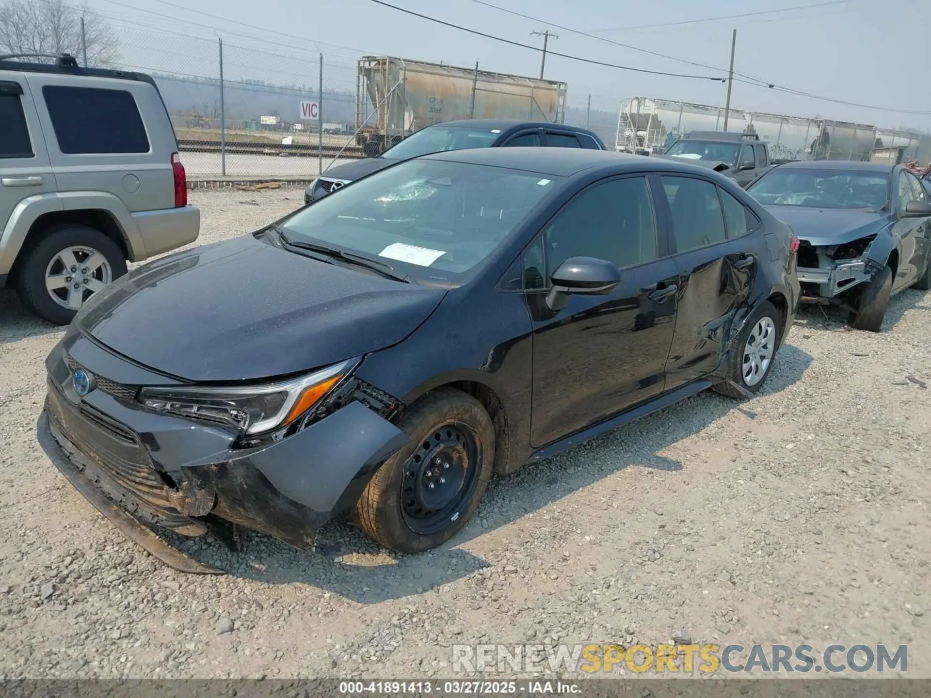 2 Фотография поврежденного автомобиля JTDBCMFE5S3075871 TOYOTA COROLLA 2025
