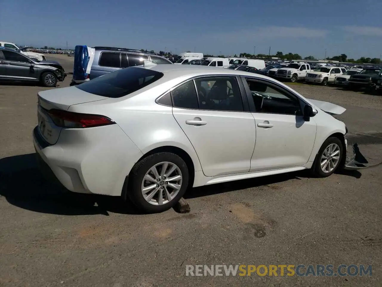 3 Фотография поврежденного автомобиля JTDBCMFE6SJ037335 TOYOTA COROLLA 2025