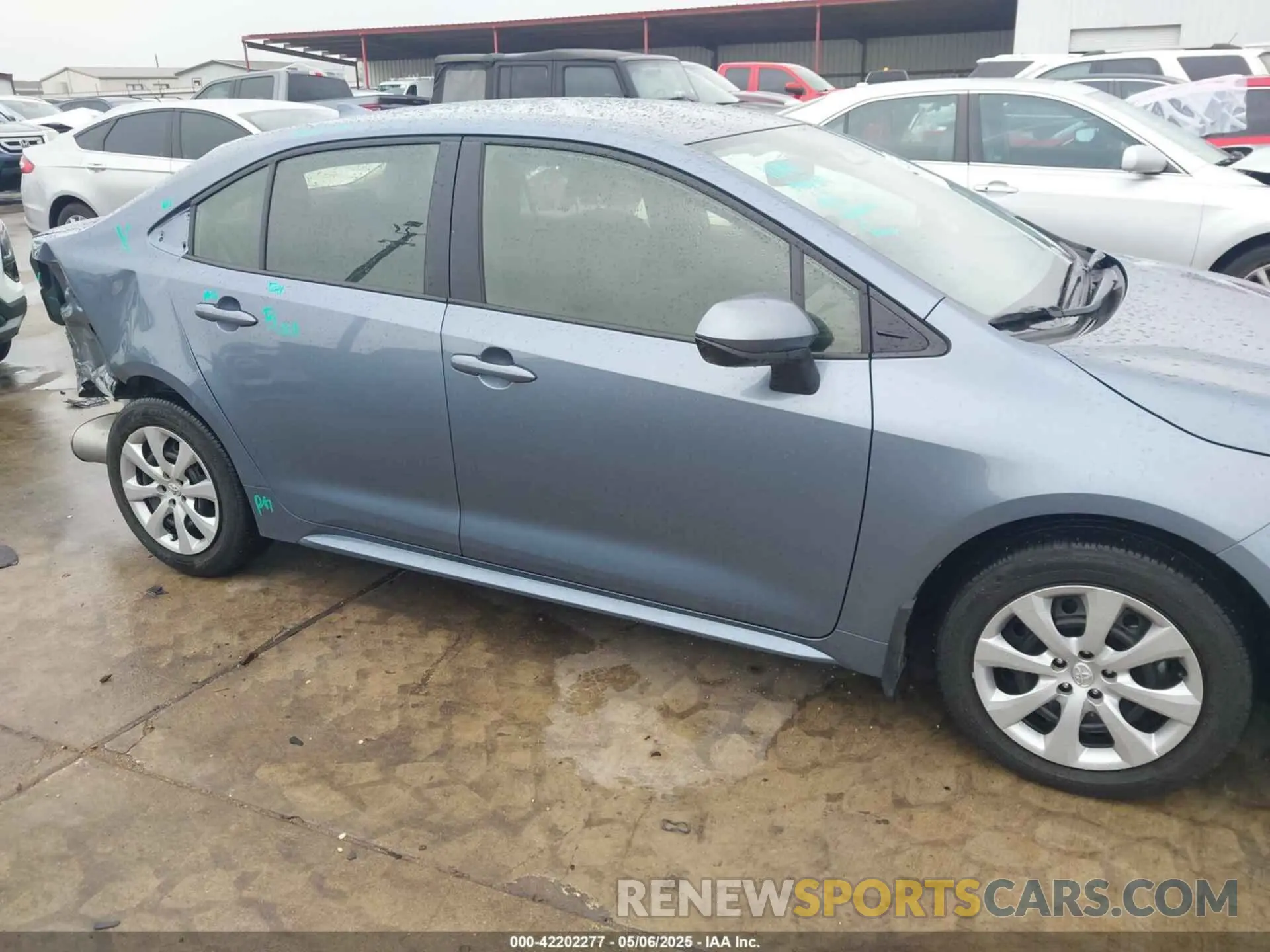 14 Фотография поврежденного автомобиля JTDBCMFEXS3085148 TOYOTA COROLLA 2025