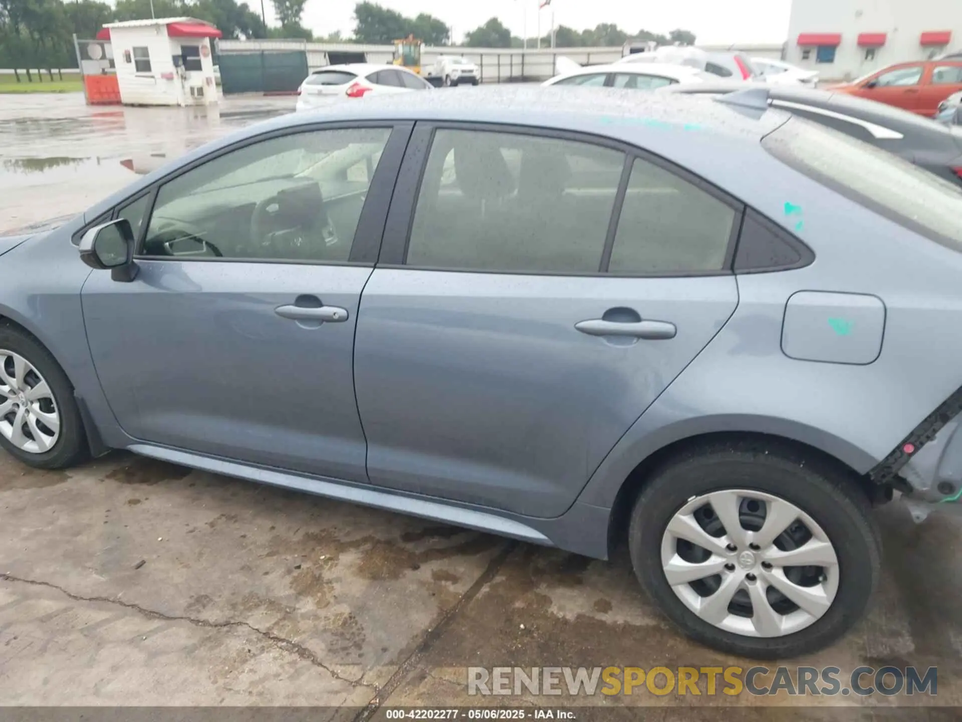15 Фотография поврежденного автомобиля JTDBCMFEXS3085148 TOYOTA COROLLA 2025
