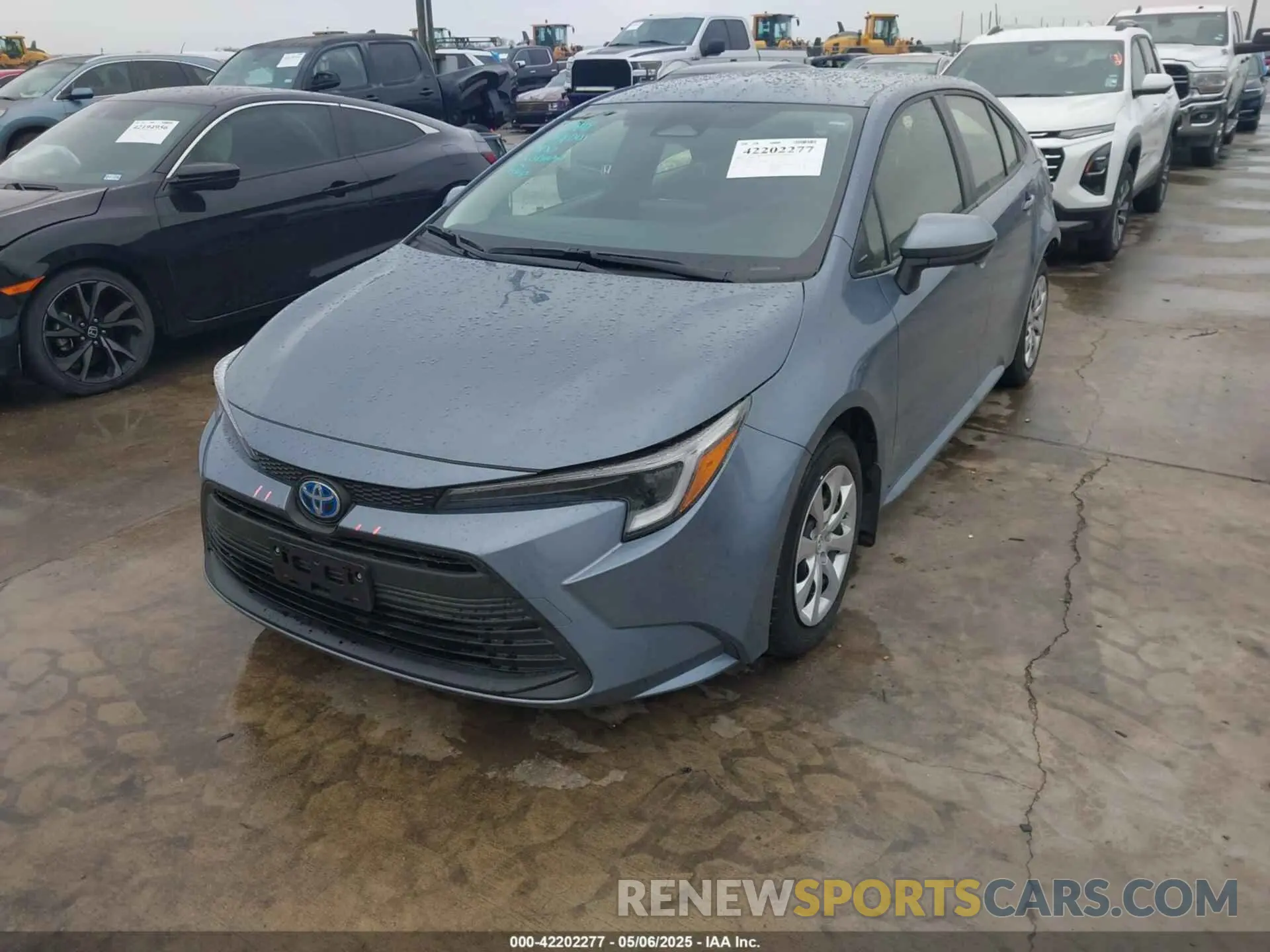 2 Фотография поврежденного автомобиля JTDBCMFEXS3085148 TOYOTA COROLLA 2025