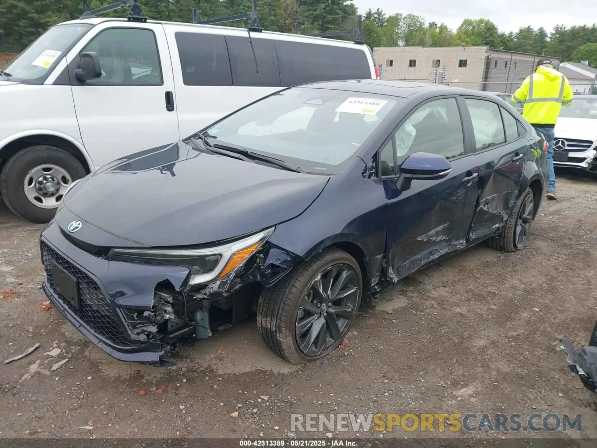 2 Фотография поврежденного автомобиля JTDBDMHEXS3017426 TOYOTA COROLLA 2025