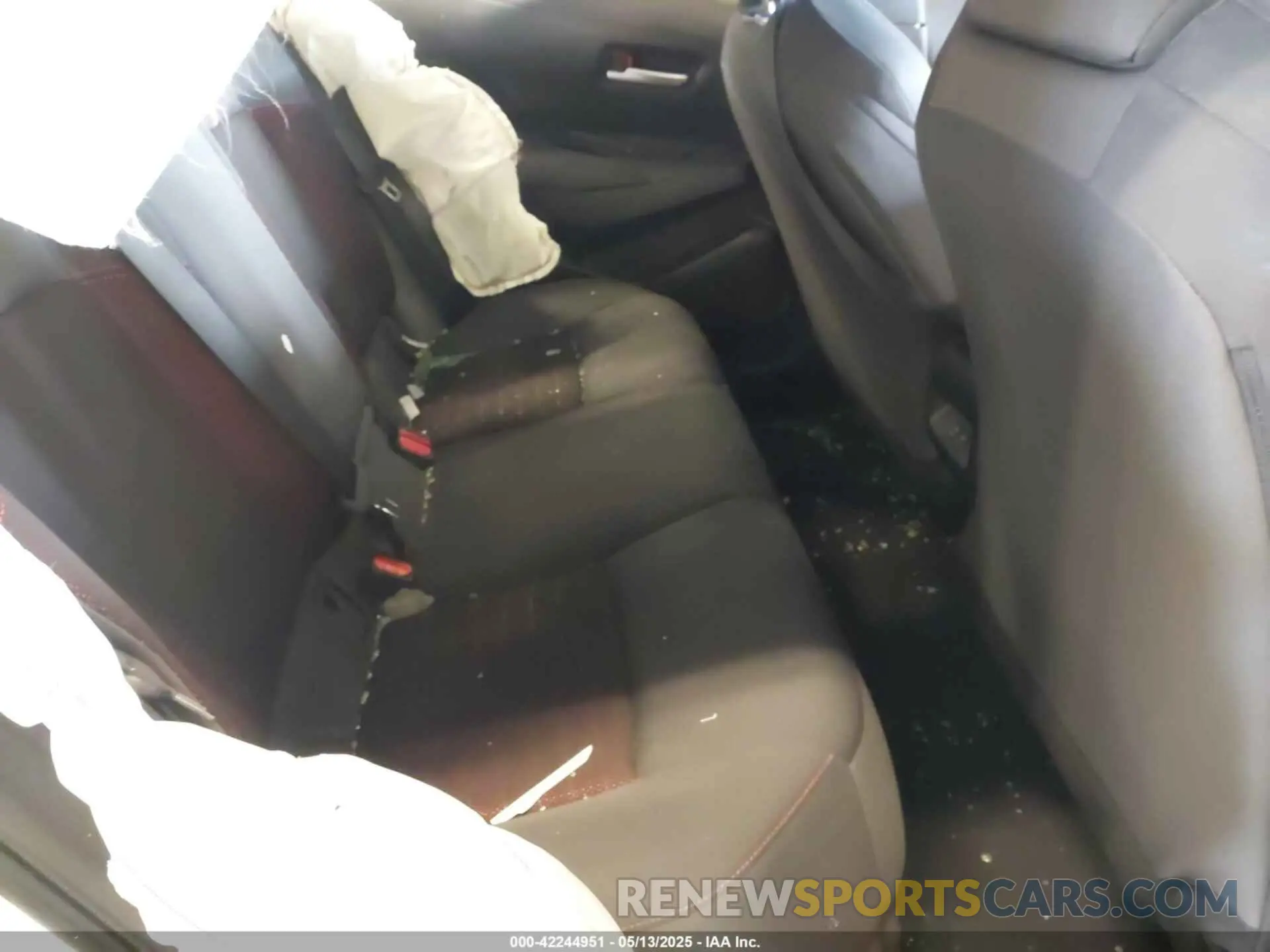 8 Photograph of a damaged car JTDS4MCE2SJ108564 TOYOTA COROLLA 2025