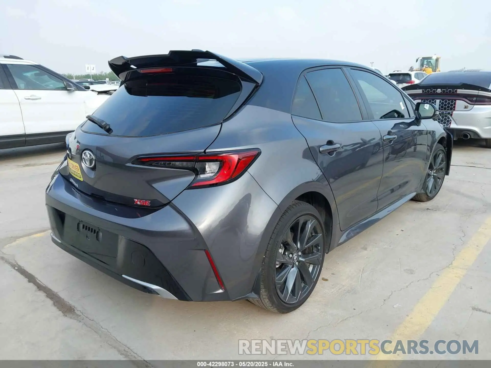4 Фотография поврежденного автомобиля JTNC4MBE4S3242238 TOYOTA COROLLA 2025