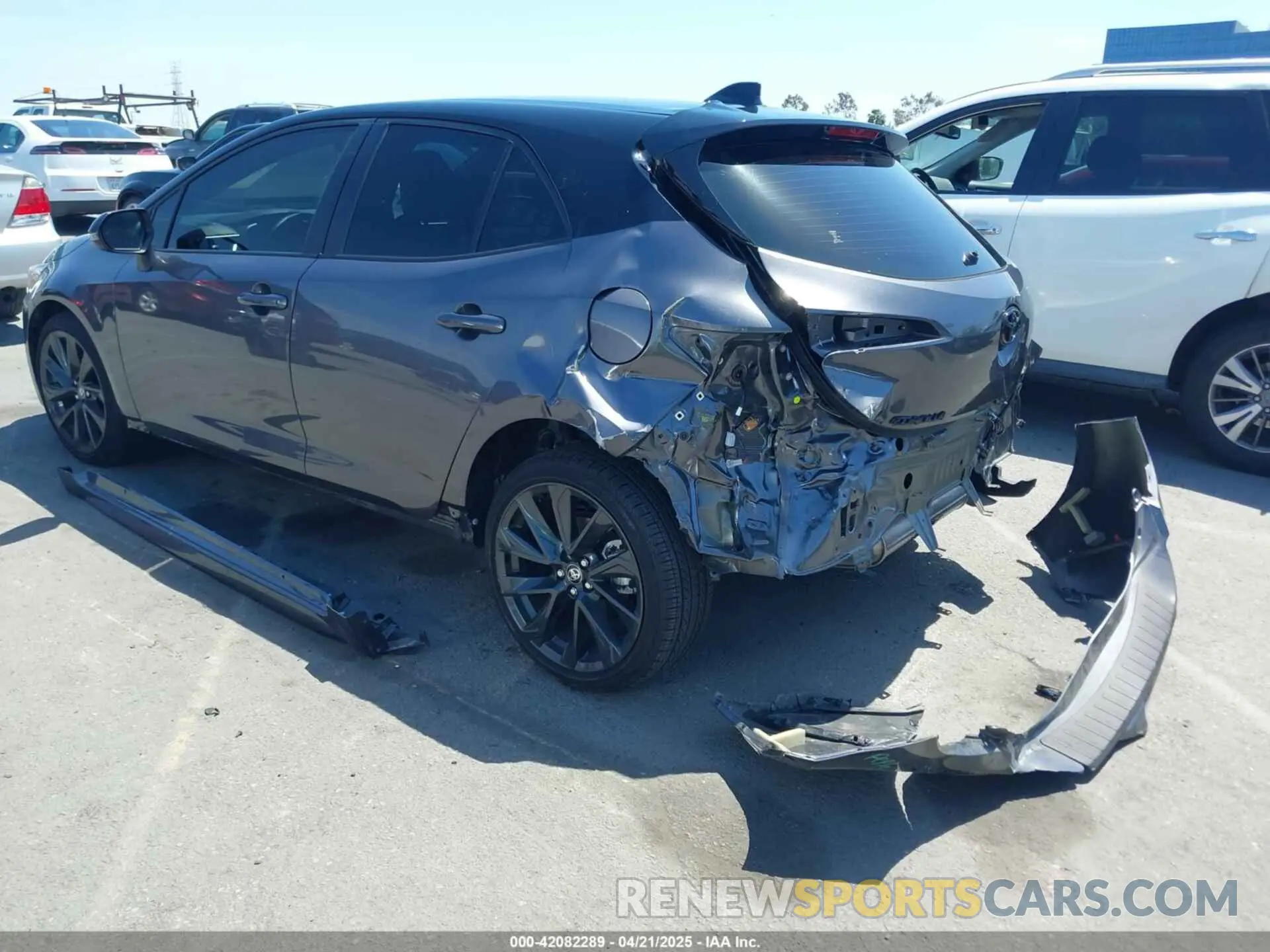 3 Фотография поврежденного автомобиля JTNC4MBE8S3236331 TOYOTA COROLLA 2025