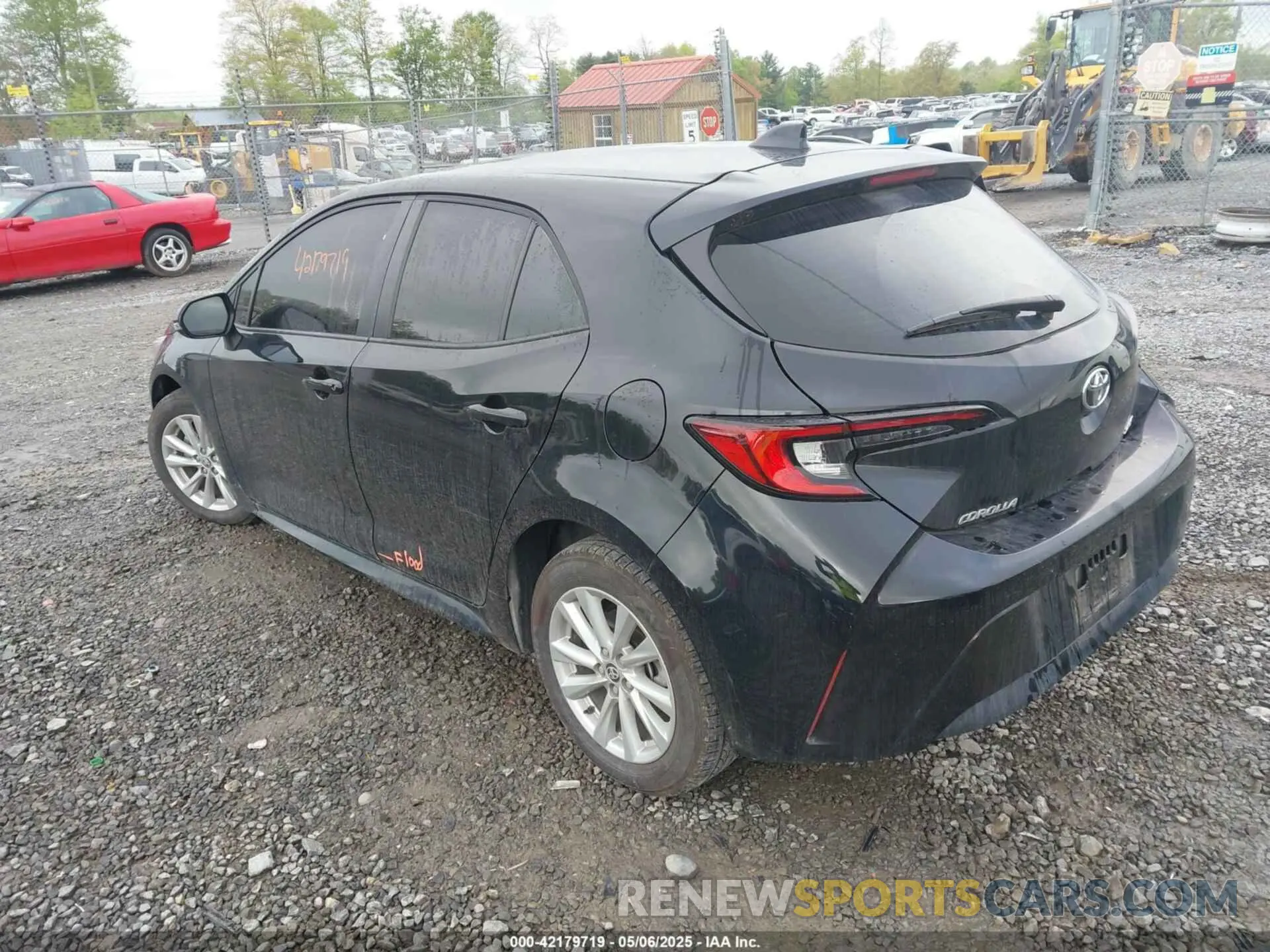3 Фотография поврежденного автомобиля JTND4MBE2S3234238 TOYOTA COROLLA 2025
