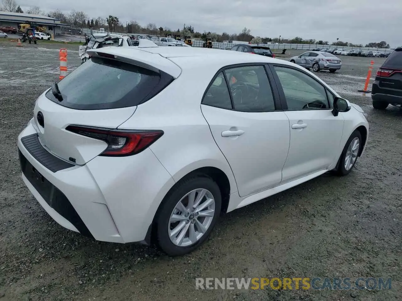 3 Photograph of a damaged car JTND4MBE4S3239411 TOYOTA COROLLA 2025