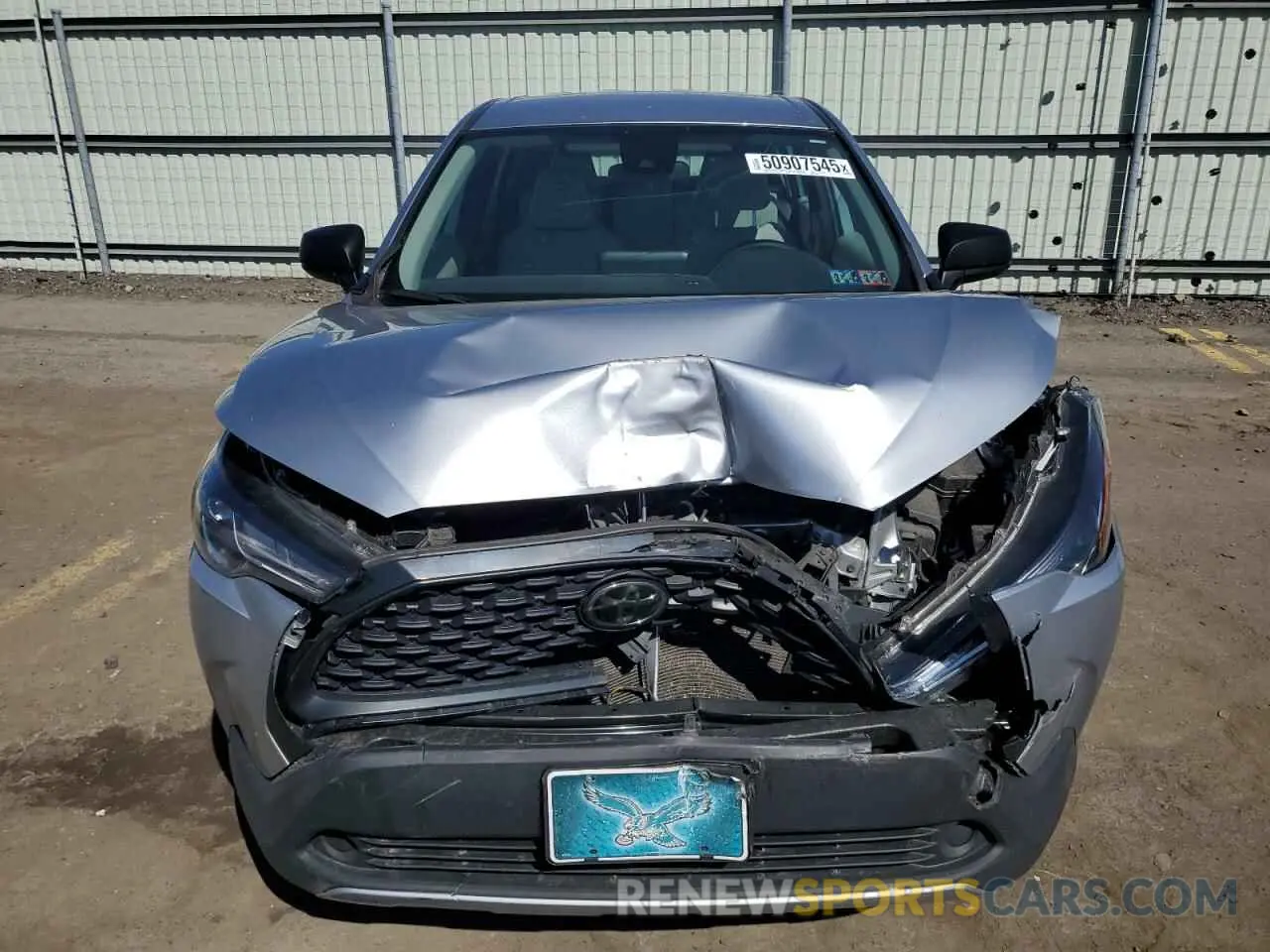 5 Photograph of a damaged car 7MUAAABG0NV011057 TOYOTA COROLLA CR 2022