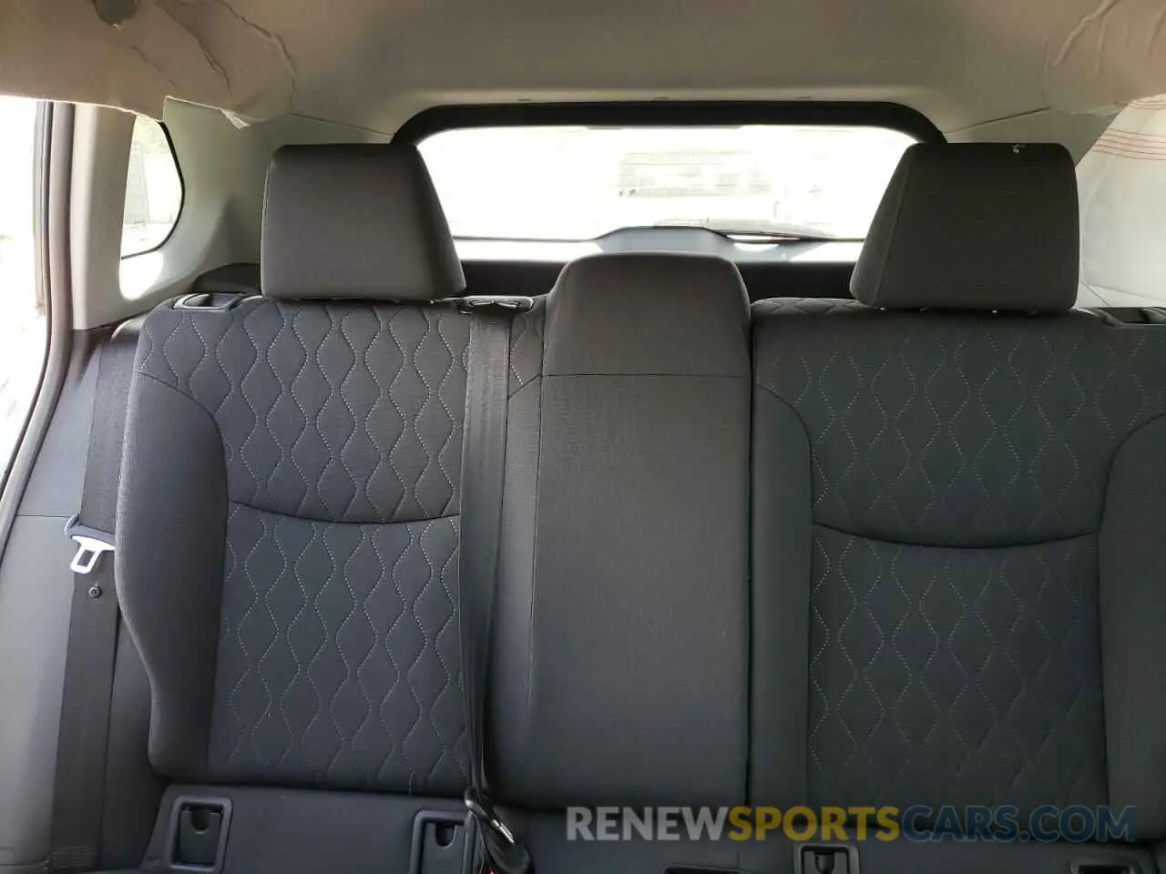 10 Фотография поврежденного автомобиля 7MUBAAAG2NV012667 TOYOTA COROLLA CR 2022