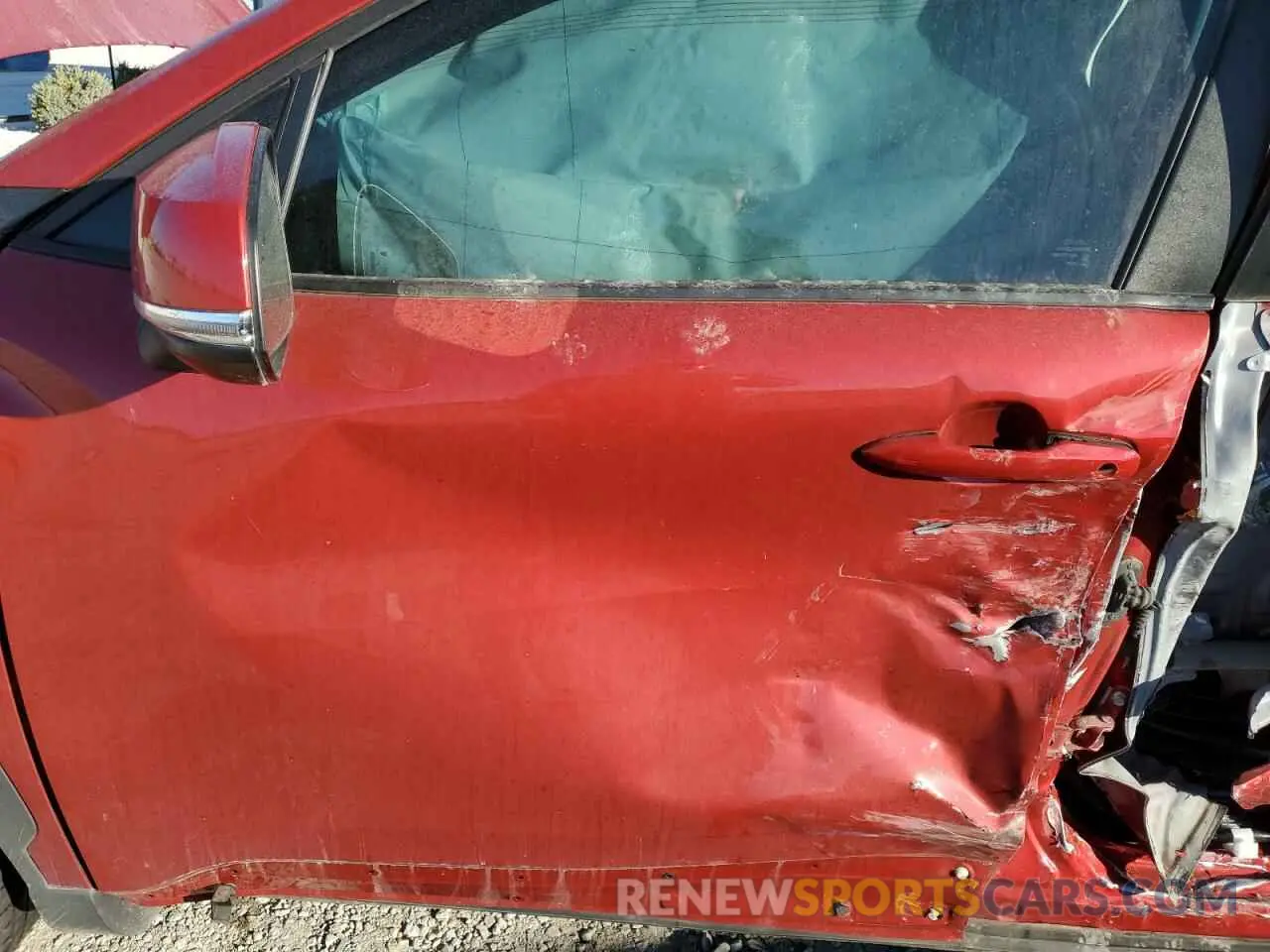 7 Photograph of a damaged car 7MUBAAAG4NV007664 TOYOTA COROLLA CR 2022