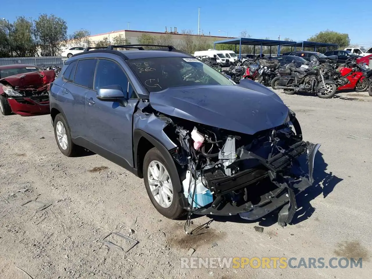 1 Photograph of a damaged car 7MUBAAAG7NV010154 TOYOTA COROLLA CR 2022