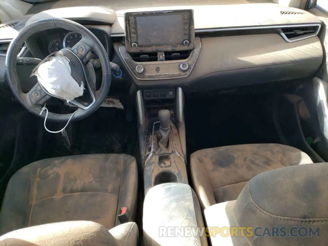 8 Photograph of a damaged car 7MUCAAAG1NV007786 TOYOTA COROLLA CR 2022