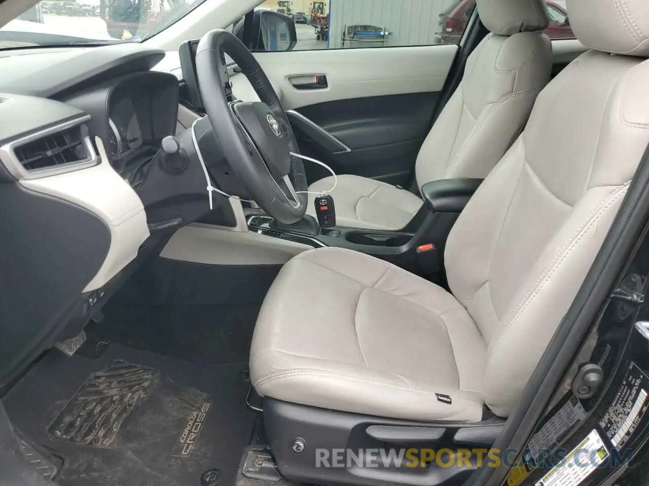 7 Фотография поврежденного автомобиля 7MUCAAAG5NV025028 TOYOTA COROLLA CR 2022