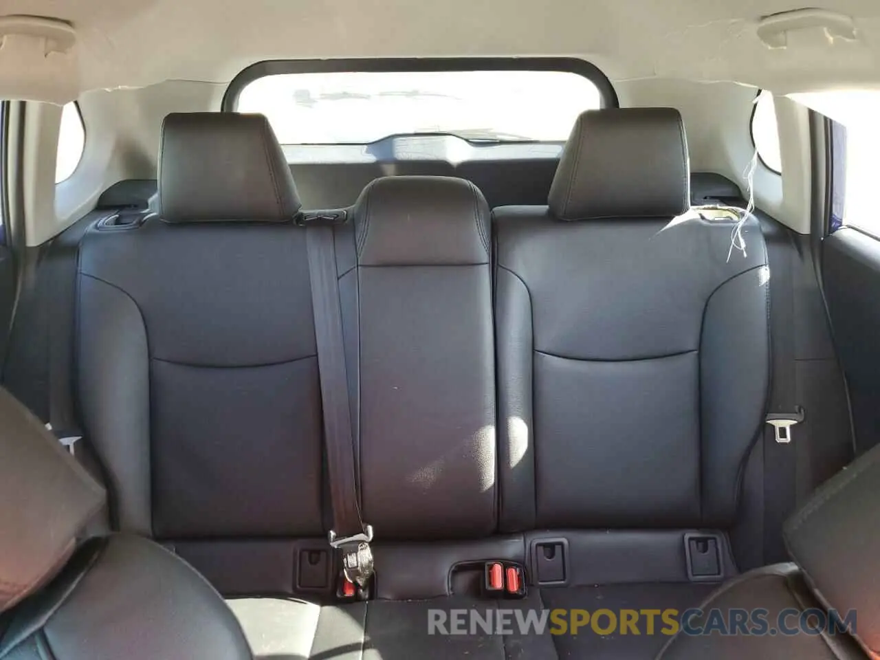 10 Фотография поврежденного автомобиля 7MUCAAAG8NV031535 TOYOTA COROLLA CR 2022