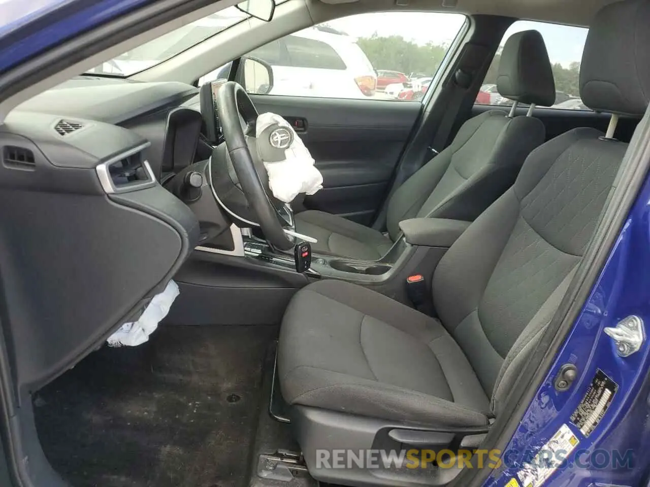 7 Photograph of a damaged car 7MUCAAAG9NV004487 TOYOTA COROLLA CR 2022