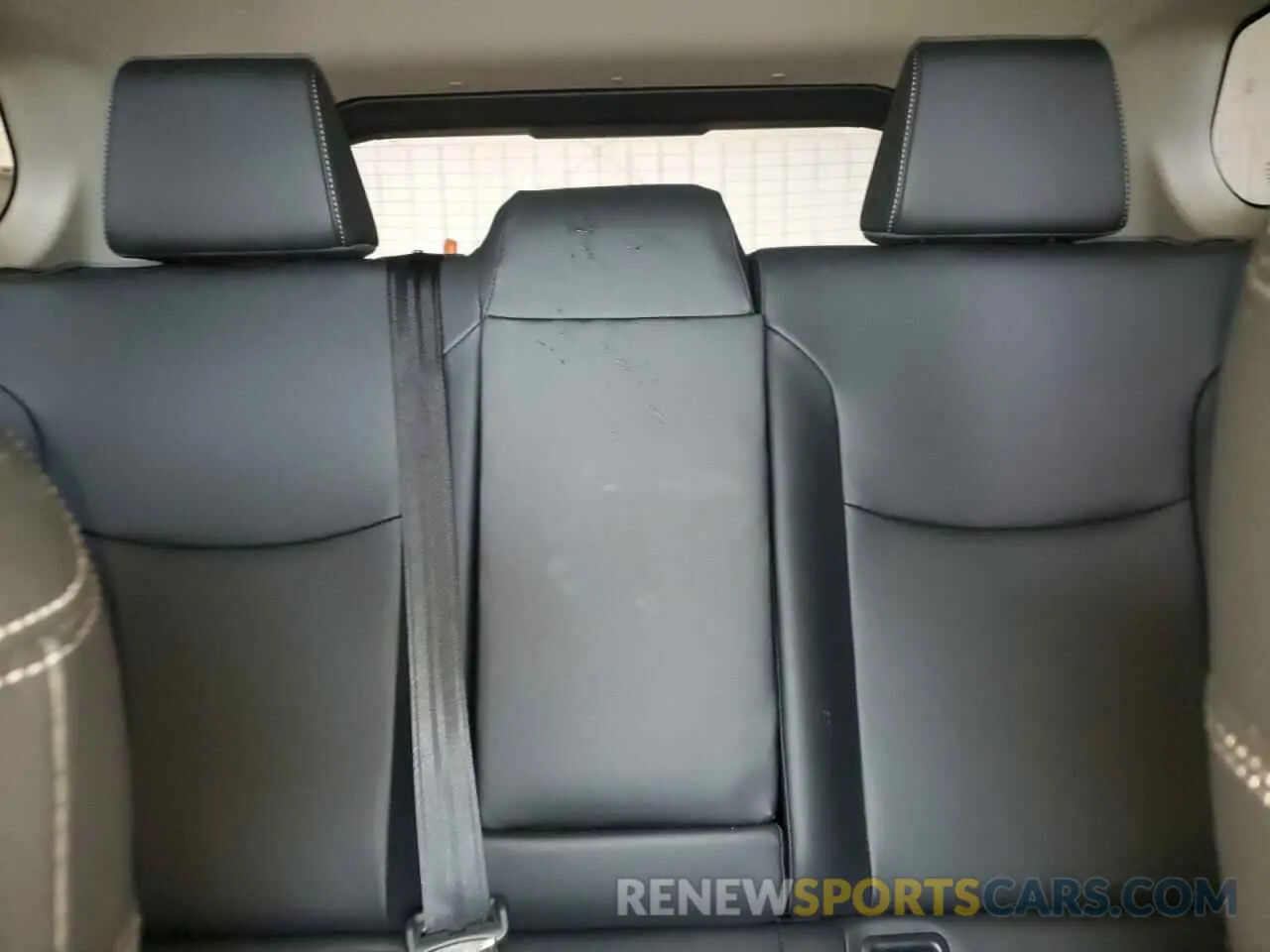 10 Фотография поврежденного автомобиля 7MUDAABG3NV013642 TOYOTA COROLLA CR 2022