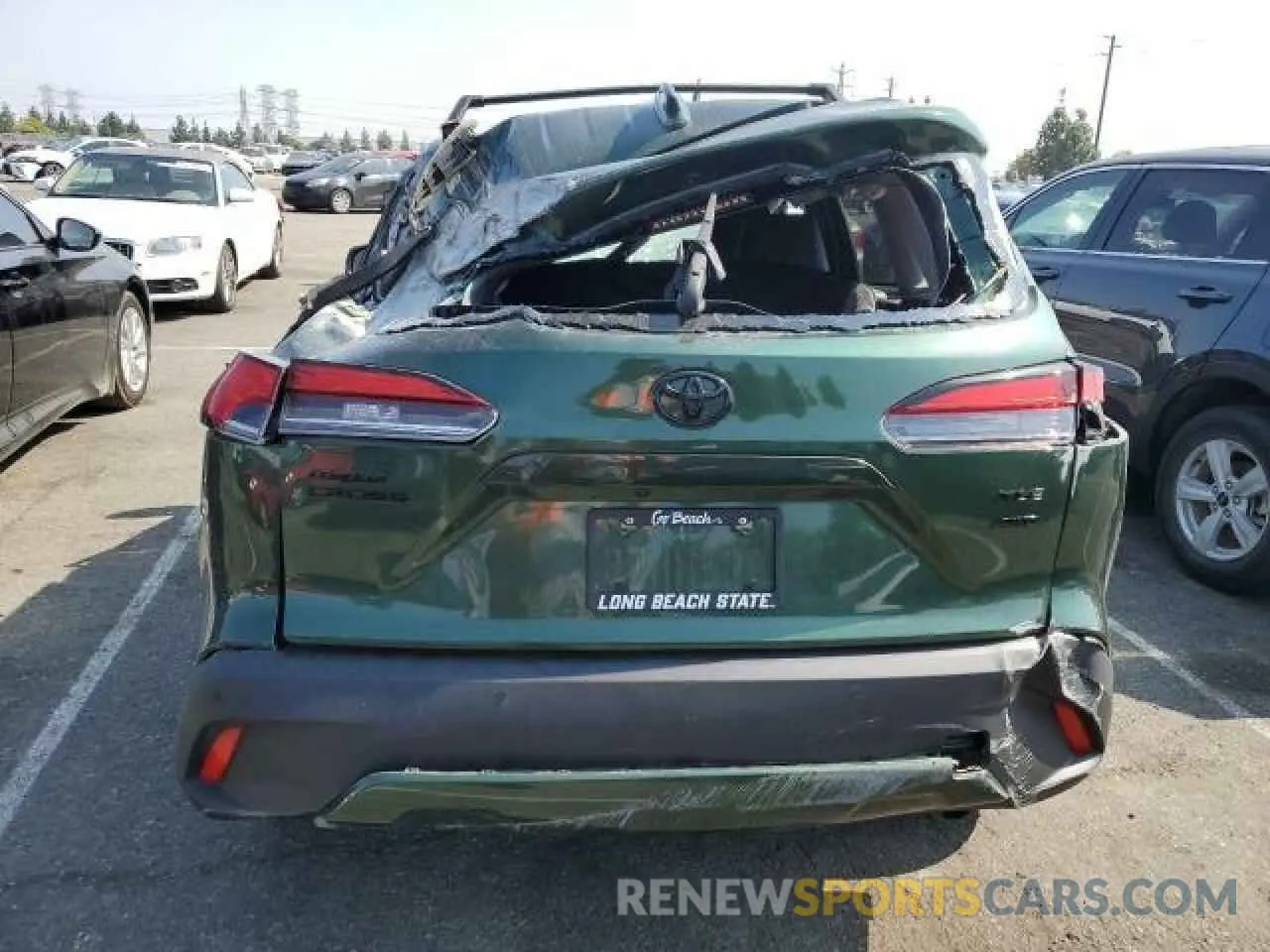 6 Photograph of a damaged car 7MUDAABG9NV007392 TOYOTA COROLLA CR 2022