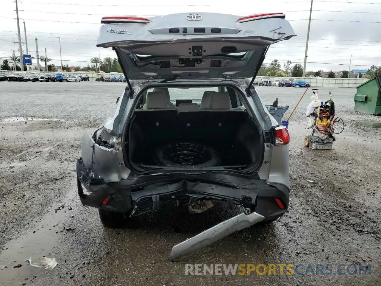 6 Photograph of a damaged car 7MUAAABG0PV055403 TOYOTA COROLLA CR 2023
