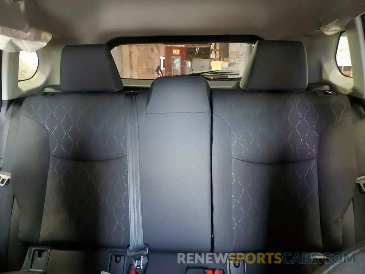 10 Фотография поврежденного автомобиля 7MUCAABG3PV046333 TOYOTA COROLLA CR 2023