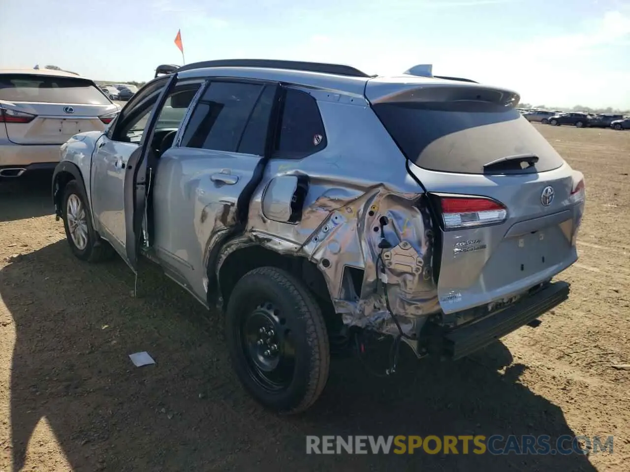 2 Photograph of a damaged car 7MUCAABG9PV071169 TOYOTA COROLLA CR 2023