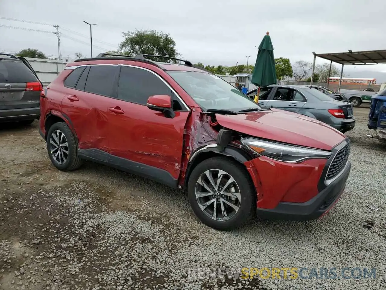 4 Photograph of a damaged car 7MUDAAAGXPV069730 TOYOTA COROLLA CR 2023