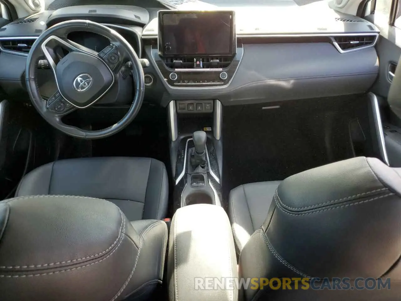 8 Фотография поврежденного автомобиля 7MUDAABG6PV053832 TOYOTA COROLLA CR 2023