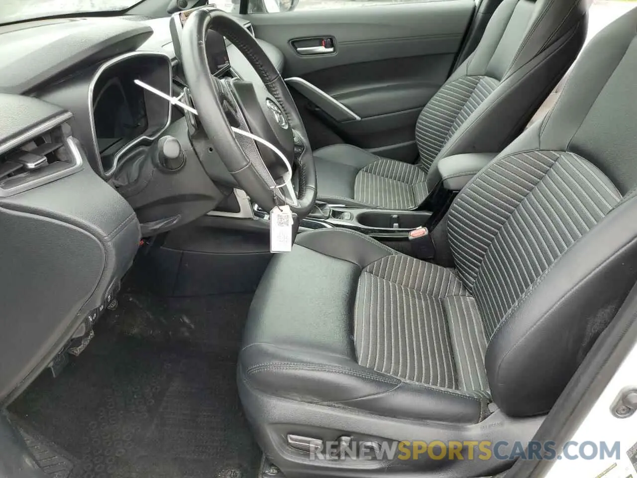 7 Фотография поврежденного автомобиля 7MUFBABG9PV015162 TOYOTA COROLLA CR 2023