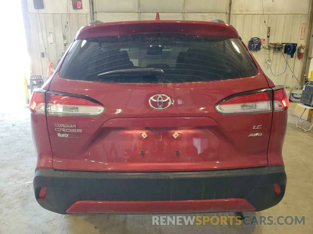 6 Photograph of a damaged car 7MUBAABG5RV117983 TOYOTA COROLLA CR 2024