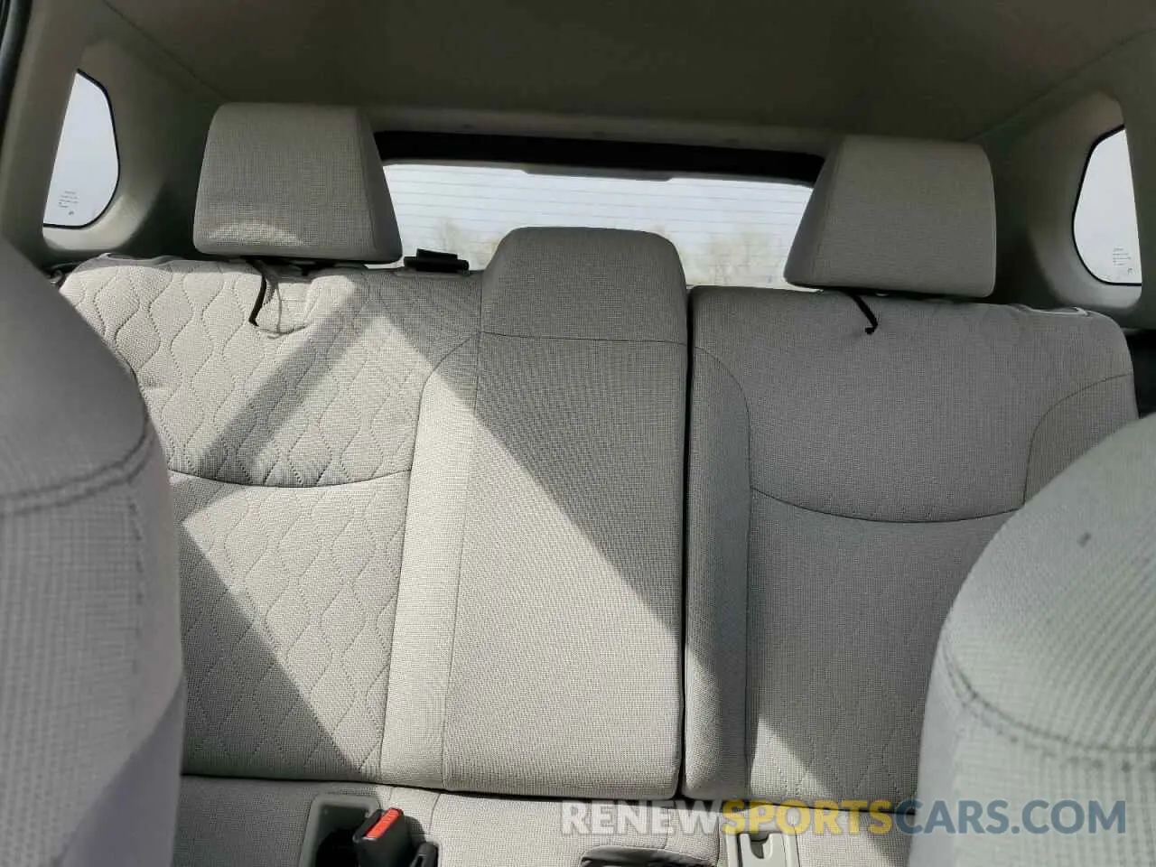10 Фотография поврежденного автомобиля 7MUBAABG6RV088784 TOYOTA COROLLA CR 2024