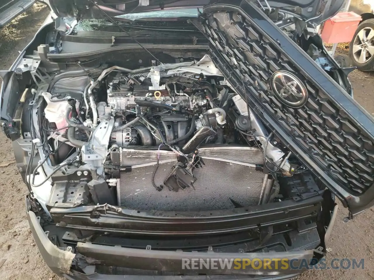 11 Фотография поврежденного автомобиля 7MUBAABG8RV082842 TOYOTA COROLLA CR 2024