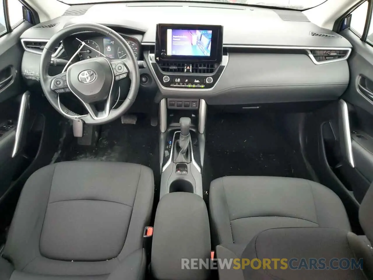 8 Фотография поврежденного автомобиля 7MUCAAAG4RV085016 TOYOTA COROLLA CR 2024