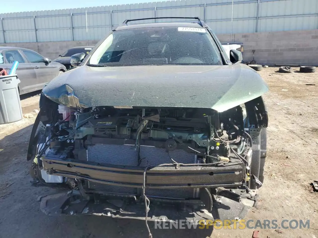 5 Фотография поврежденного автомобиля 7MUDAABG1RV092590 TOYOTA COROLLA CR 2024