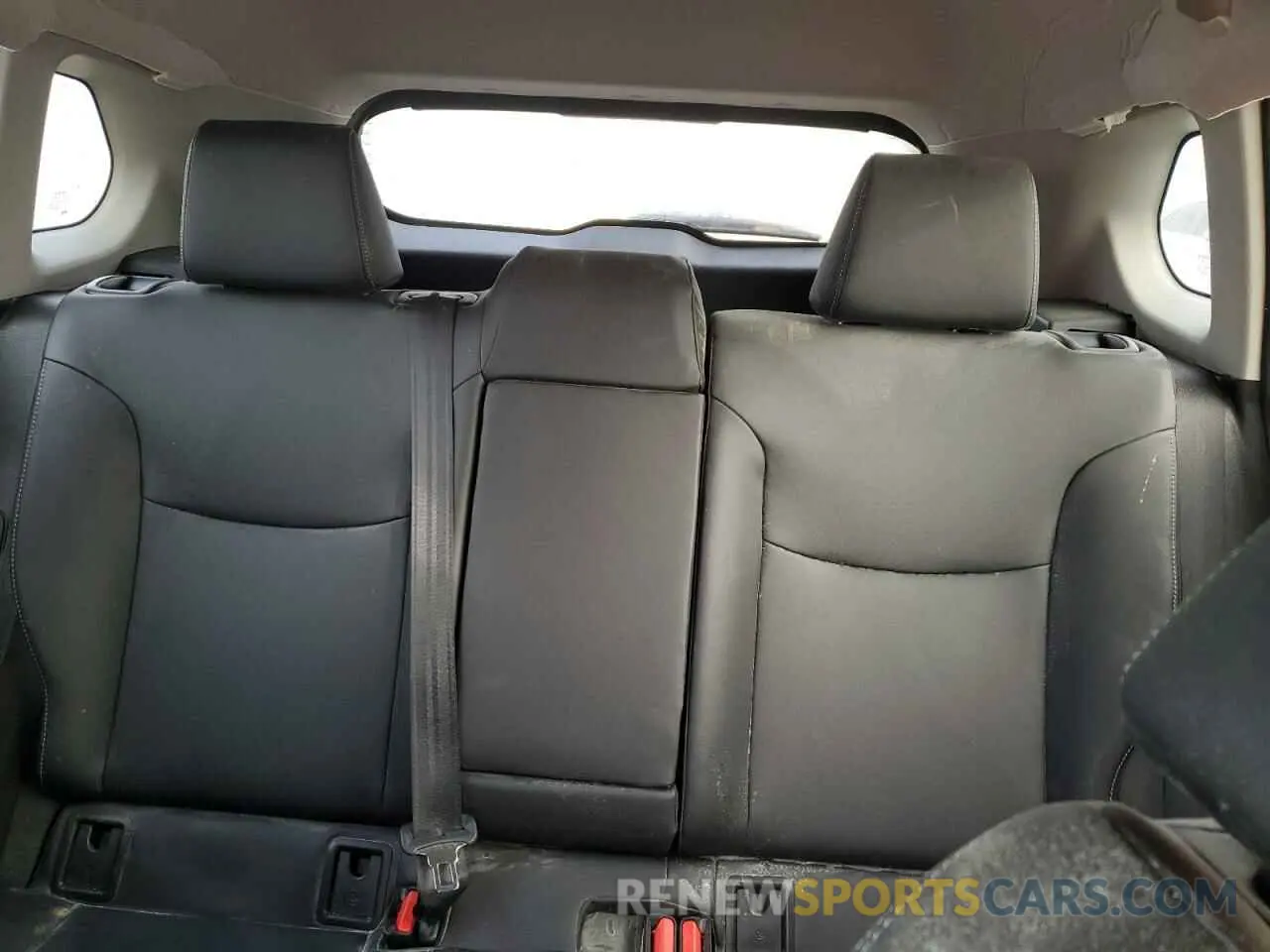 10 Фотография поврежденного автомобиля 7MUEAABG6RV080827 TOYOTA COROLLA CR 2024