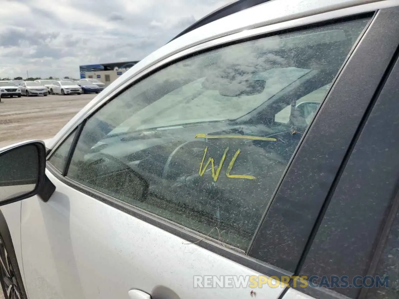 13 Photograph of a damaged car 7MUFBABG6RV023139 TOYOTA COROLLA CR 2024