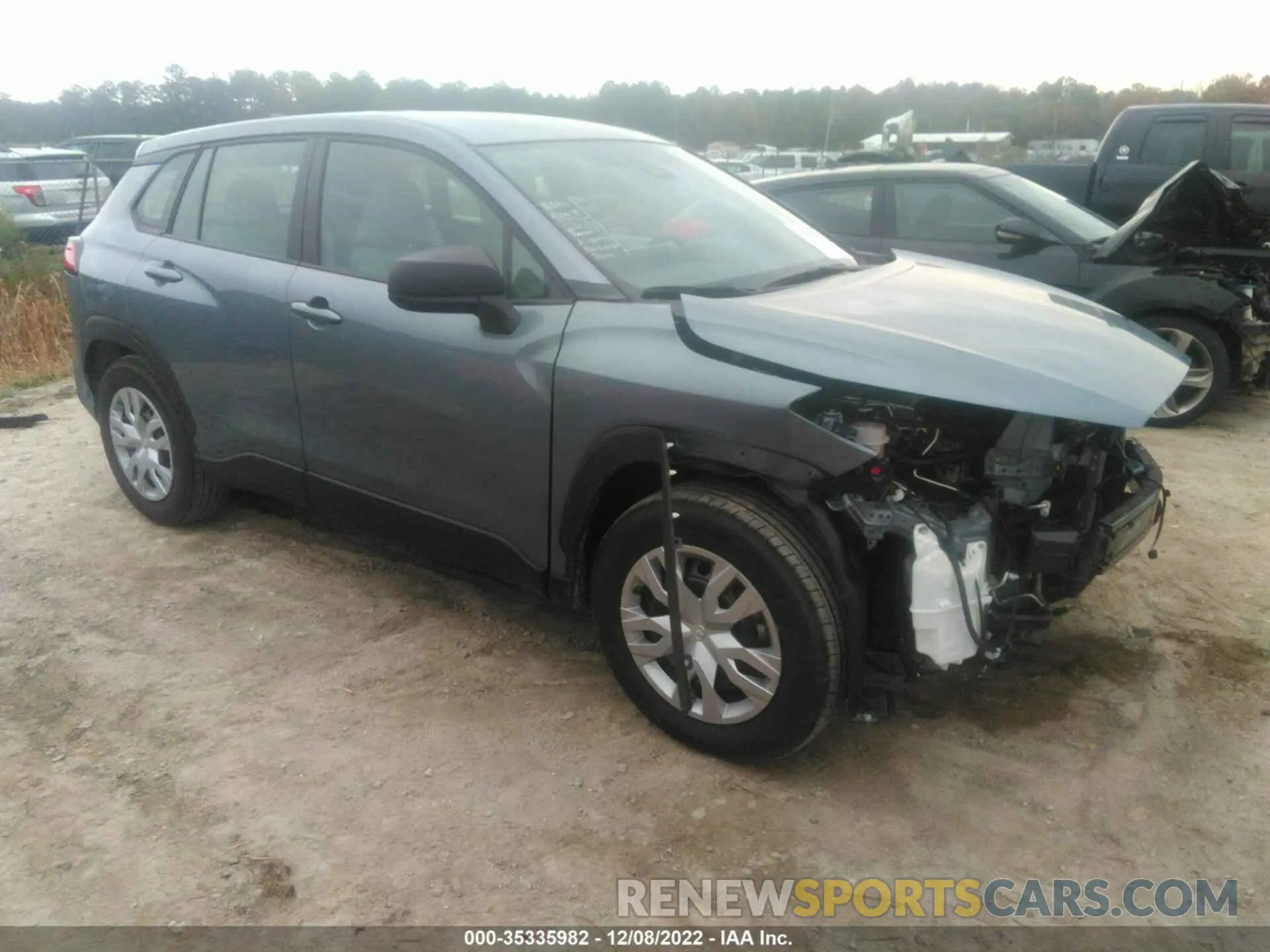 1 Photograph of a damaged car 7MUAAAAG5NV025635 TOYOTA COROLLA CROSS 2022