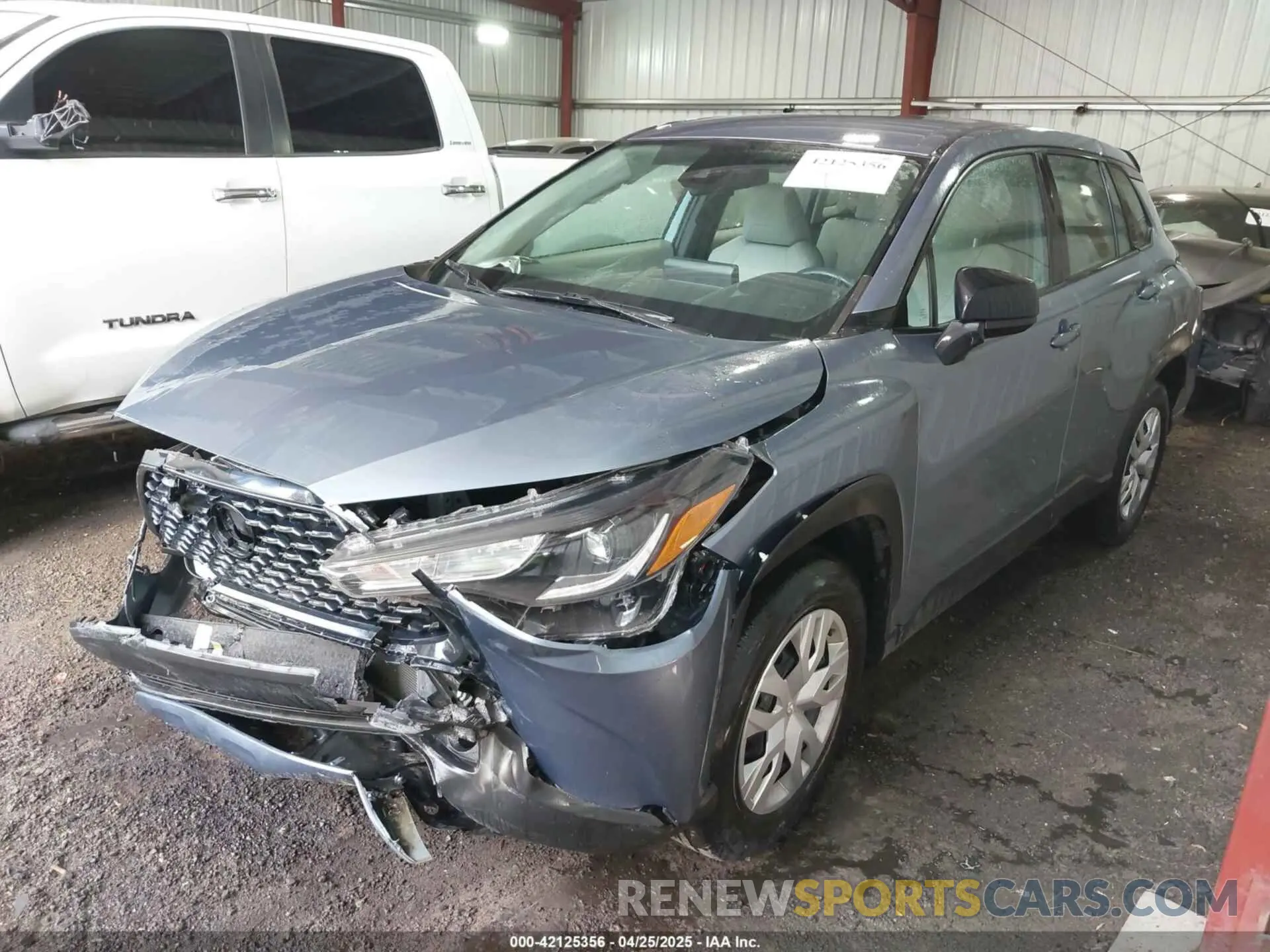 2 Фотография поврежденного автомобиля 7MUAAAAG9NV034659 TOYOTA COROLLA CROSS 2022