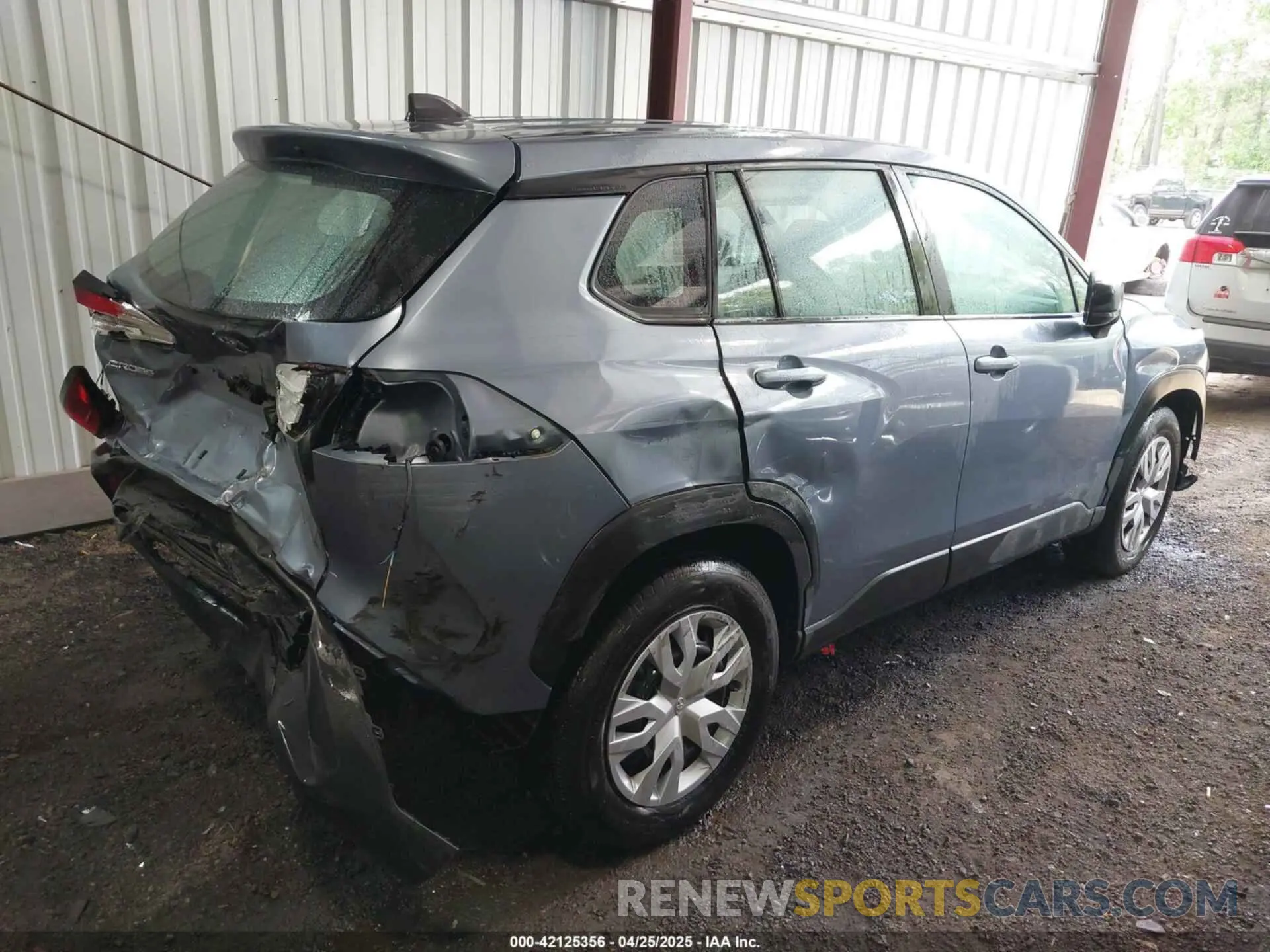 4 Фотография поврежденного автомобиля 7MUAAAAG9NV034659 TOYOTA COROLLA CROSS 2022