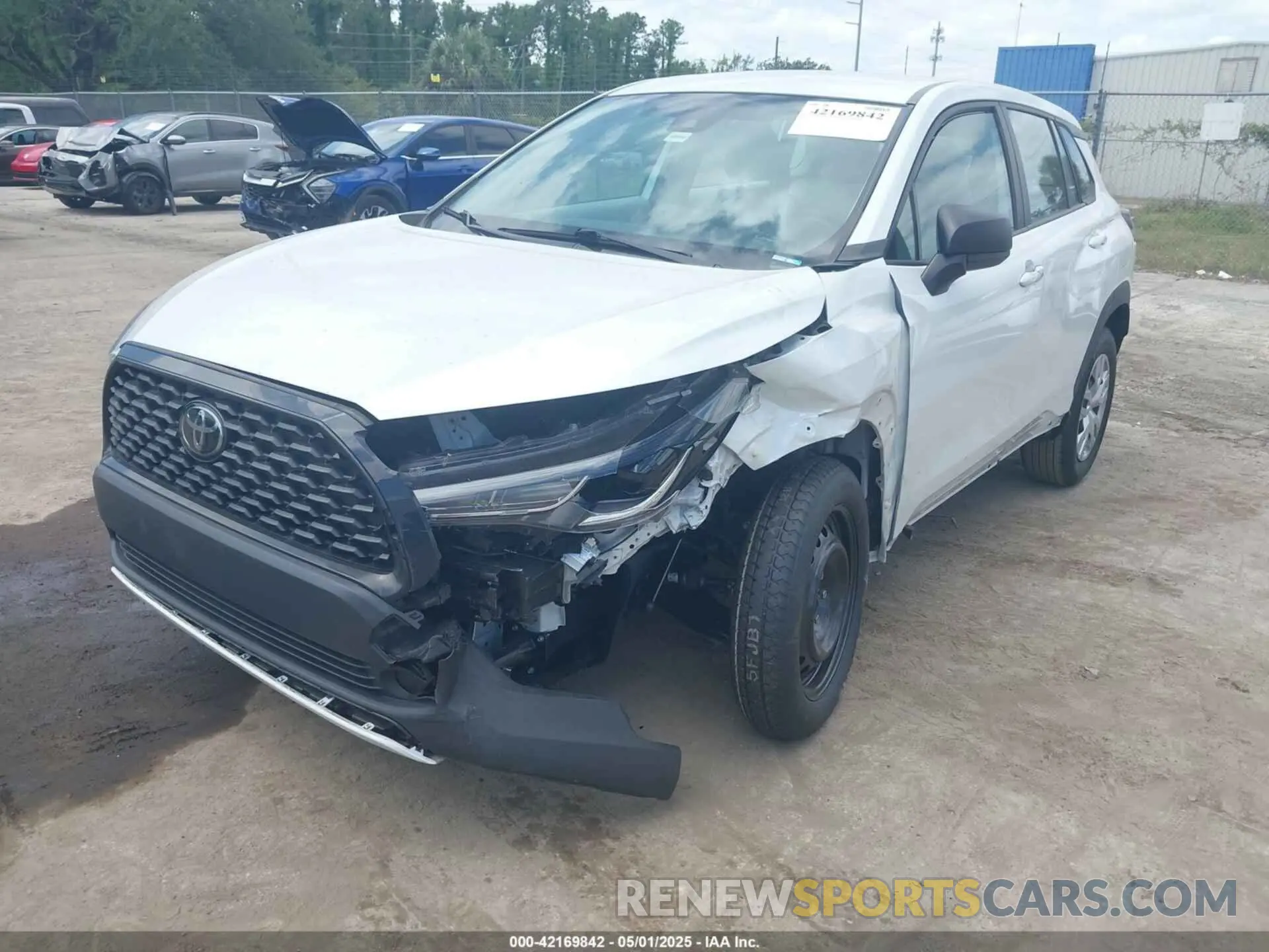 2 Photograph of a damaged car 7MUAAAAGXNV019426 TOYOTA COROLLA CROSS 2022