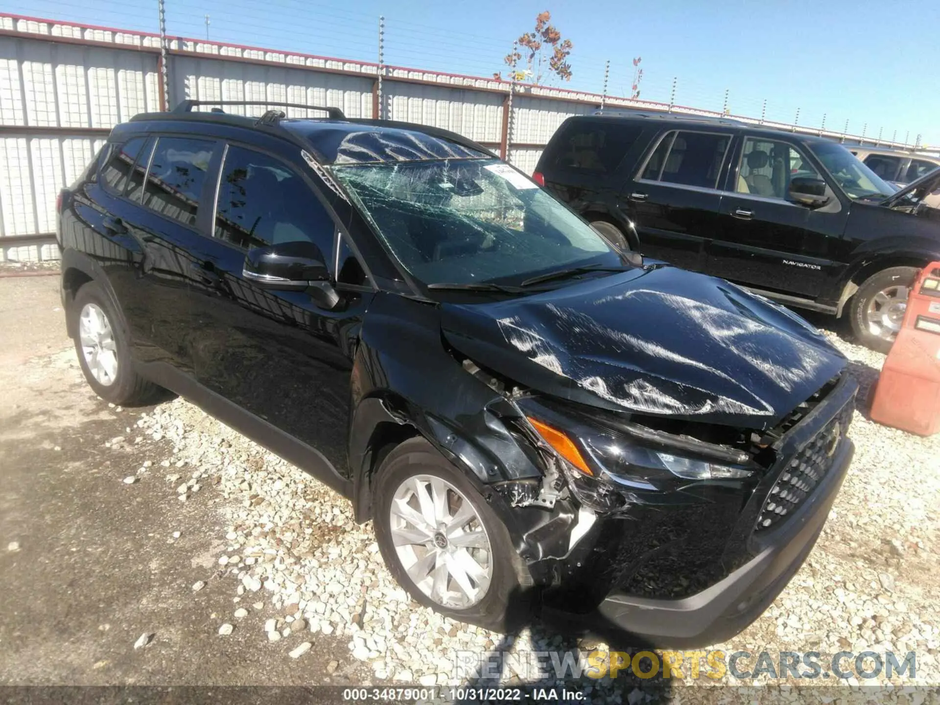 1 Photograph of a damaged car 7MUCAAAG1NV010364 TOYOTA COROLLA CROSS 2022