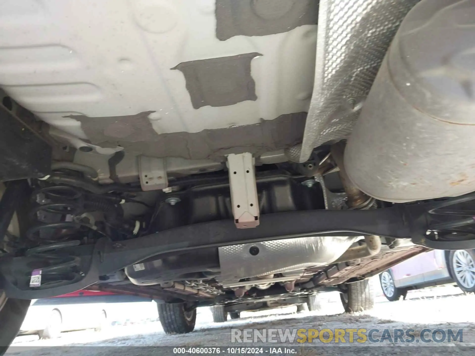 6 Photograph of a damaged car 7MUCAAAG4NV020418 TOYOTA COROLLA CROSS 2022